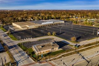 3810-3840 University Avenue, Waterloo, IA 50701