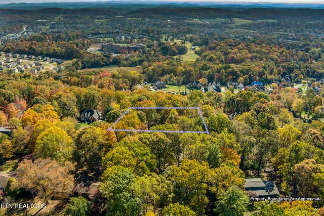 5232 Beverly Oaks Drive, Knoxville, TN 37918