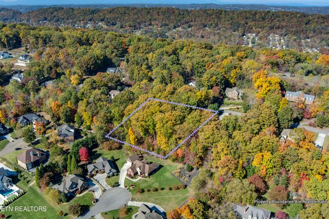 5232 Beverly Oaks Drive, Knoxville, TN 37918