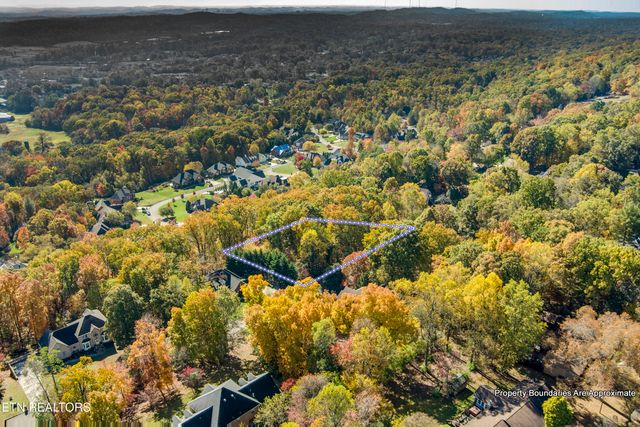 5232 Beverly Oaks Drive, Knoxville, TN 37918