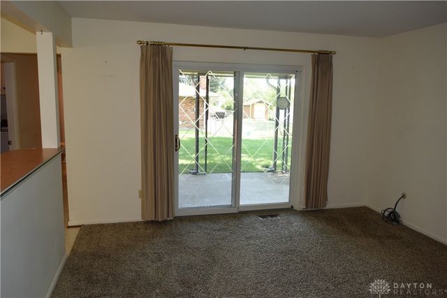 6407 Woodville Drive, Dayton, OH 45414
