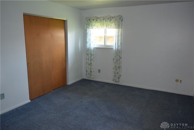 6407 Woodville Drive, Dayton, OH 45414