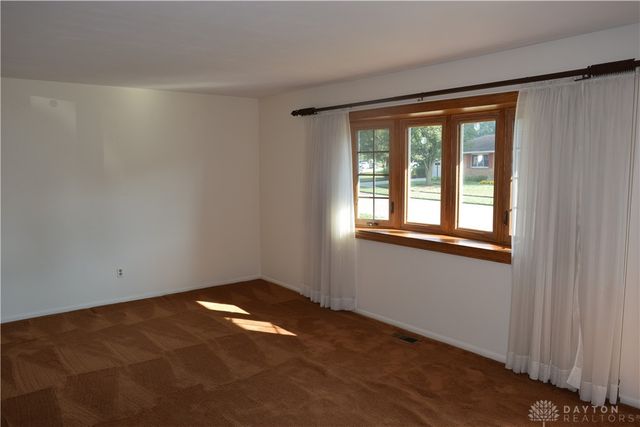 6407 Woodville Drive, Dayton, OH 45414