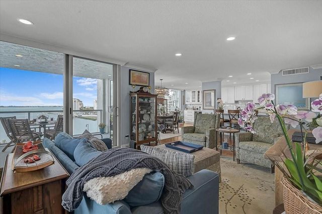 1111 N GULFSTREAM AVENUE 7C, Sarasota, FL 34236