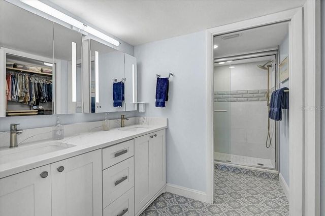 1111 N GULFSTREAM AVENUE 7C, Sarasota, FL 34236