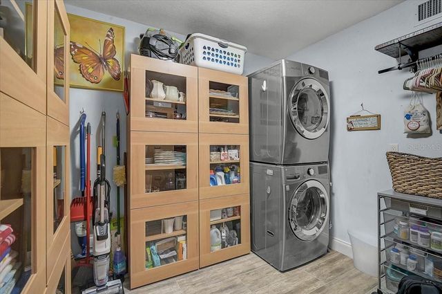 1111 N GULFSTREAM AVENUE 7C, Sarasota, FL 34236
