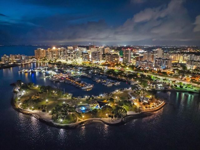 1111 N GULFSTREAM AVENUE 7C, Sarasota, FL 34236