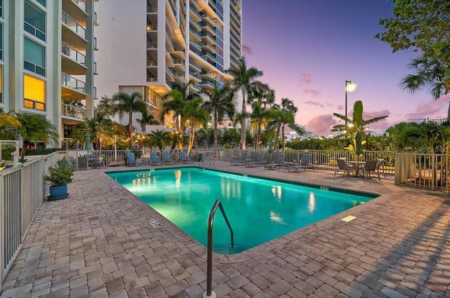 1111 N GULFSTREAM AVENUE 7C, Sarasota, FL 34236