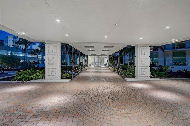 1111 N GULFSTREAM AVENUE 7C, Sarasota, FL 34236
