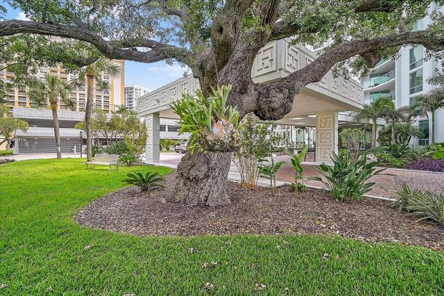 1111 N GULFSTREAM AVENUE 7C, Sarasota, FL 34236