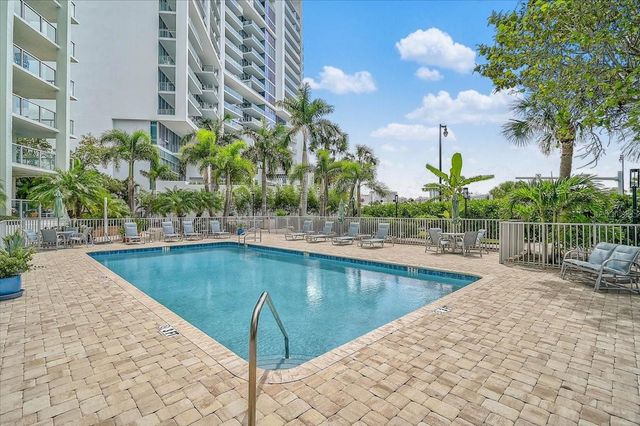 1111 N GULFSTREAM AVENUE 7C, Sarasota, FL 34236