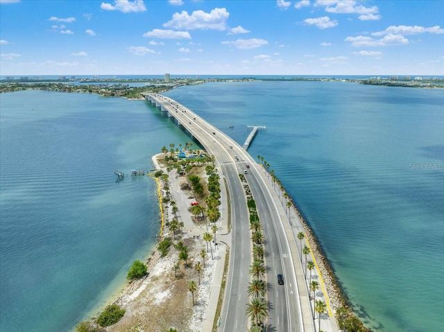 1111 N GULFSTREAM AVENUE 7C, Sarasota, FL 34236