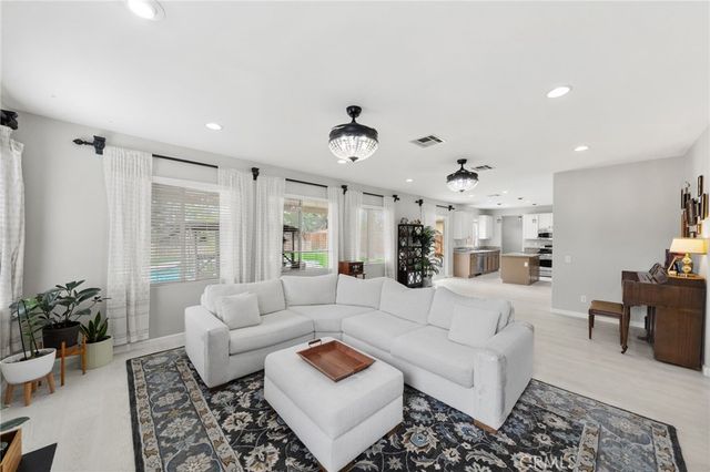 28192 Amaryliss Way, Murrieta, CA 92563