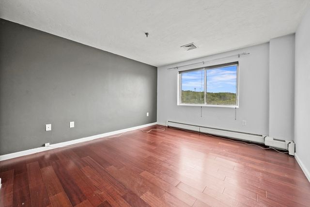 230 Willard St 602, Quincy, MA 02169