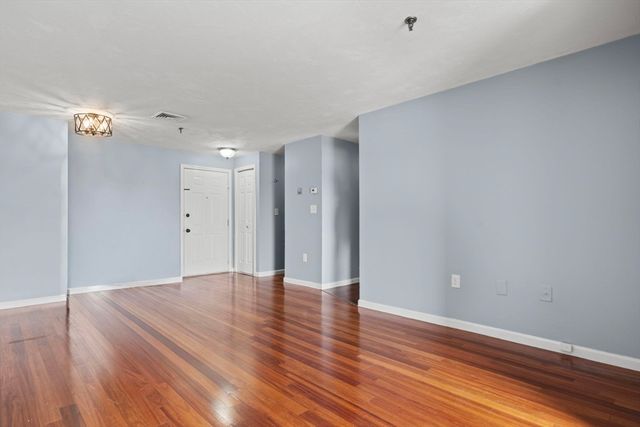 230 Willard St 602, Quincy, MA 02169