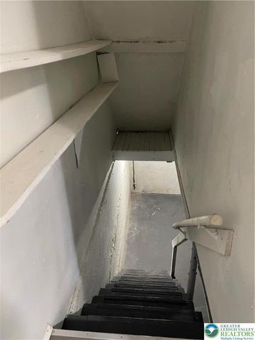 221 East South Street East, Allentown City, PA 18109