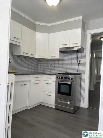 221 East South Street East, Allentown City, PA 18109