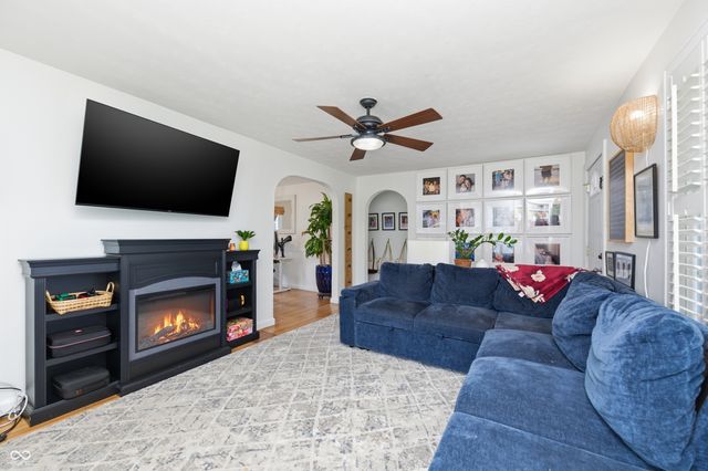 1654 N Whitcomb Avenue, Indianapolis, IN 46224