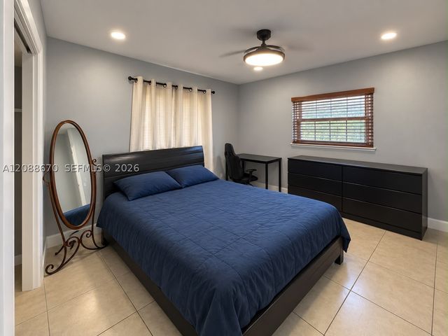 1869 NW 83rd Ter, Miami, FL 33147
