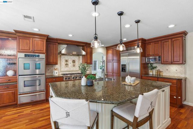 3421 Blackhawk Meadow Drive, Danville, CA 94506