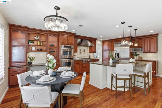 3421 Blackhawk Meadow Drive, Danville, CA 94506