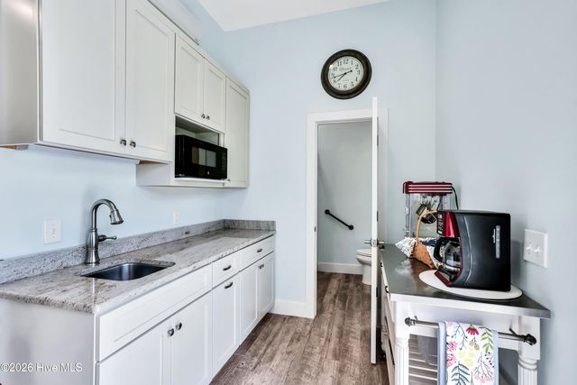 5134 Prices Creek Drive, Southport, NC 28461