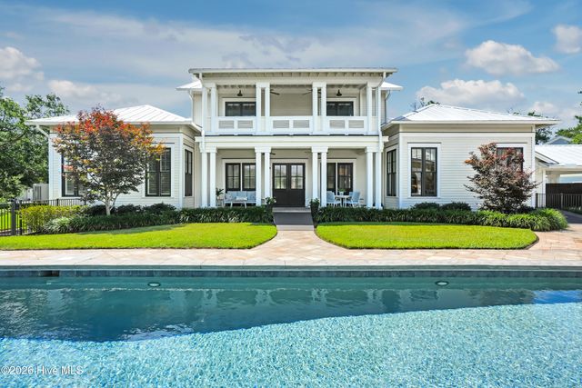 5134 Prices Creek Drive, Southport, NC 28461