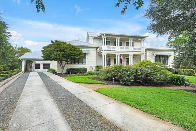 5134 Prices Creek Drive, Southport, NC 28461
