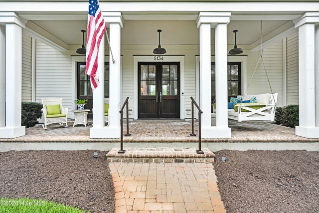 5134 Prices Creek Drive, Southport, NC 28461