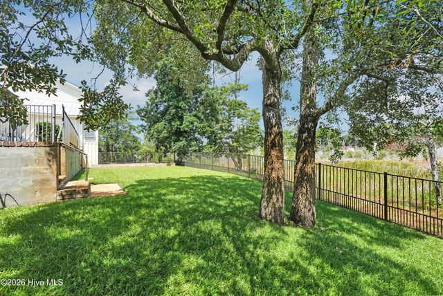 5134 Prices Creek Drive, Southport, NC 28461