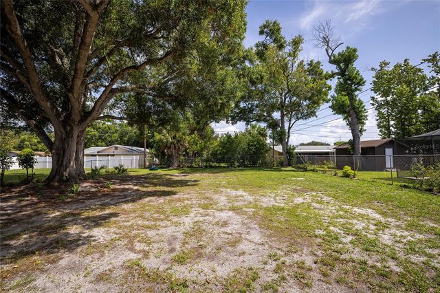 2869 30TH AVENUE N, St Petersburg, FL 33713