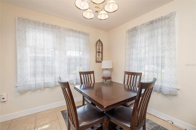 2869 30TH AVENUE N, St Petersburg, FL 33713