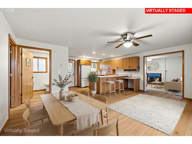 6368 Se PINE CREEK Way, Milwaukie, OR 97267