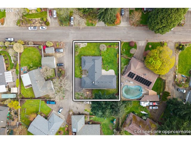 6368 Se PINE CREEK Way, Milwaukie, OR 97267