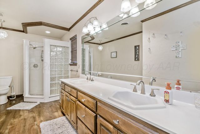 12 Country Club Drive, Canyon, TX 79015