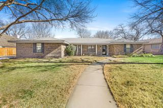 12 Country Club Drive, Canyon, TX 79015