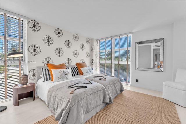 100 Bayview Drive 216, Sunny Isles Beach, FL 33160