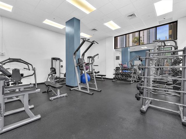 100 Bayview Drive 216, Sunny Isles Beach, FL 33160