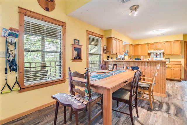 921 Peggys CV, Kyle, TX 78640