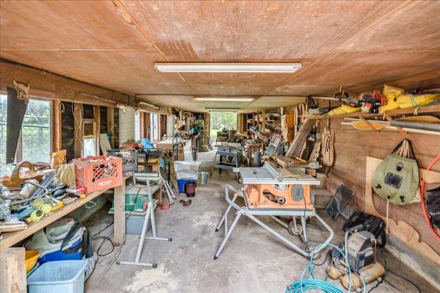 921 Peggys CV, Kyle, TX 78640