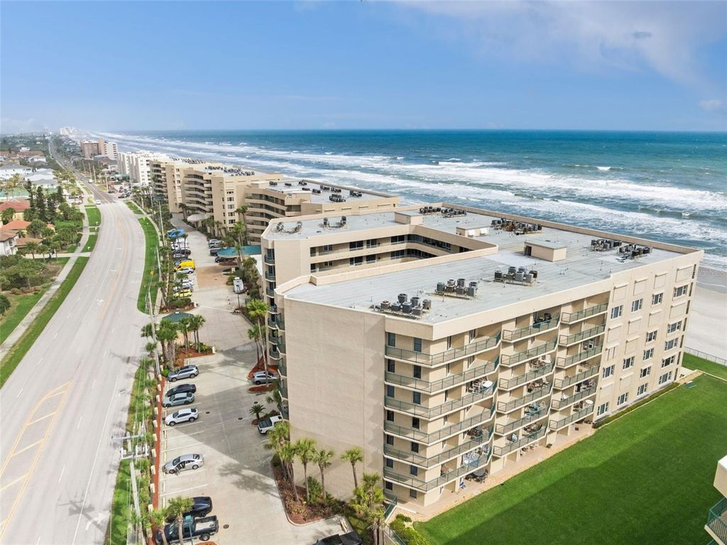 Image 58 of property listing at 4555 S ATLANTIC AVENUE 4506, Ponce Inlet, FL 32127