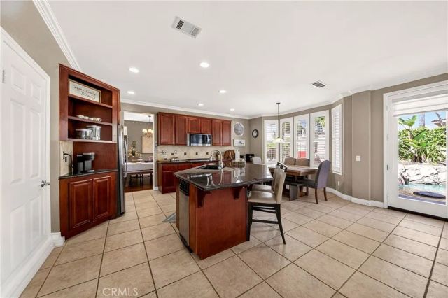 1749 Tamarron Drive, Corona, CA 92883
