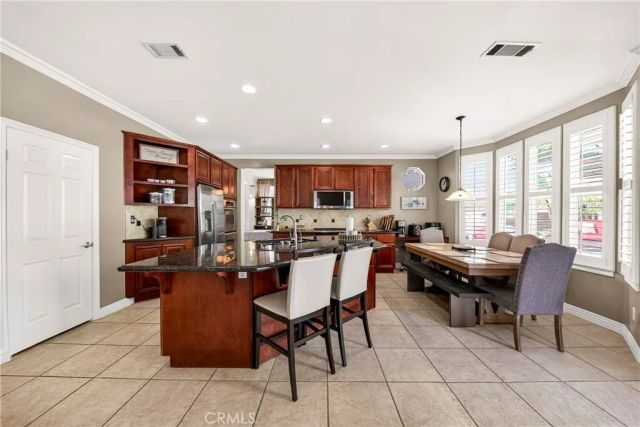 1749 Tamarron Drive, Corona, CA 92883