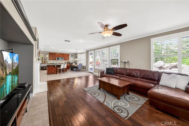 1749 Tamarron Drive, Corona, CA 92883