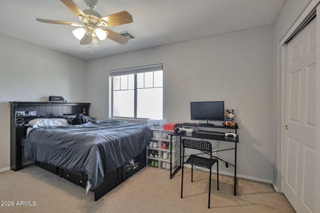 3810 S VELERO Street, Chandler, AZ 85286