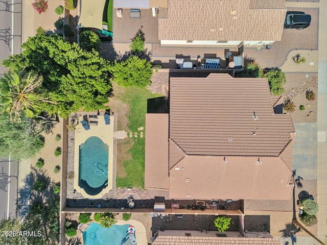 3810 S VELERO Street, Chandler, AZ 85286
