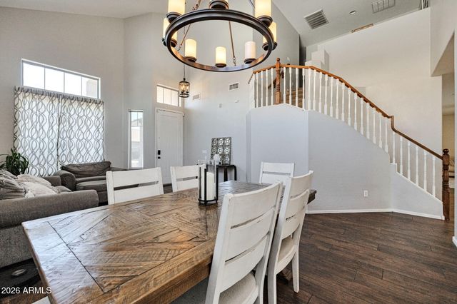 3810 S VELERO Street, Chandler, AZ 85286