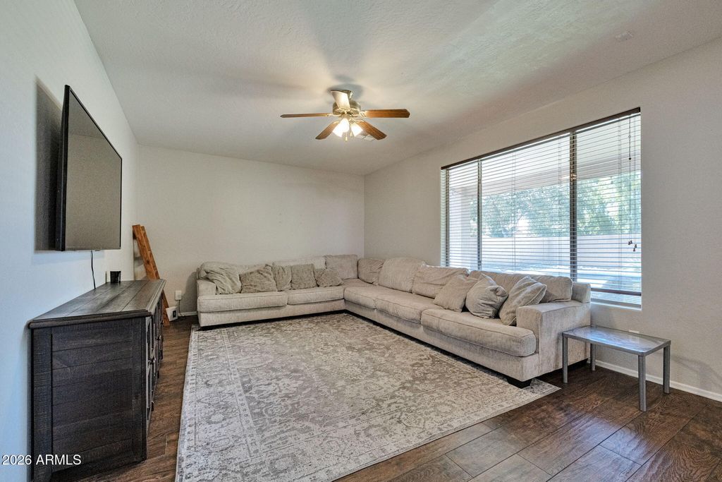3810 S VELERO Street, Chandler, AZ 85286 — photo 5