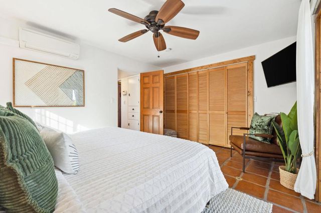 745 E Sunny Dunes Road, Palm Springs, CA 92264