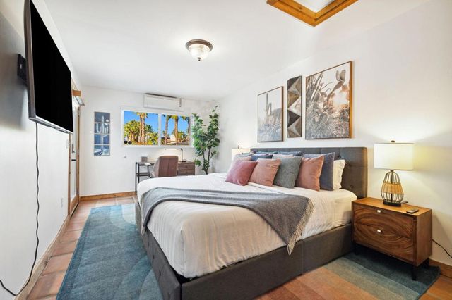 745 E Sunny Dunes Road, Palm Springs, CA 92264